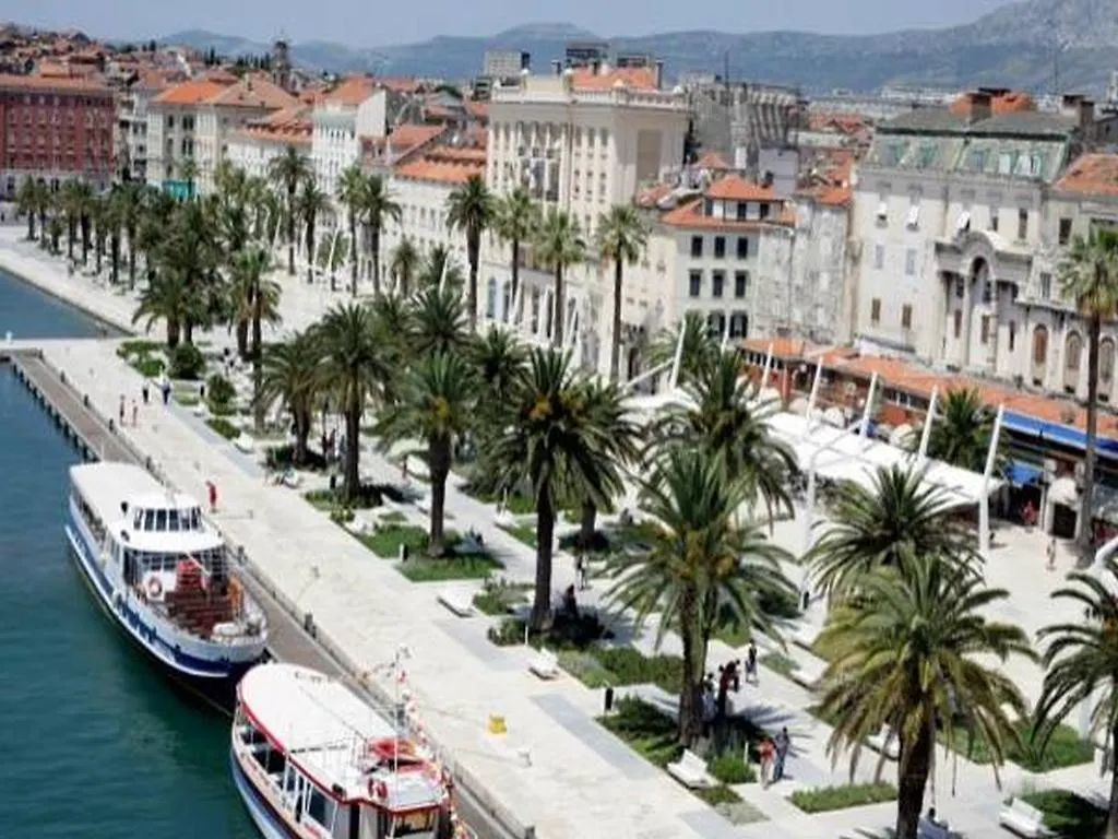 Apartment Lovrekovic Split